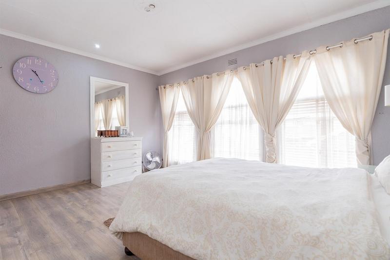 2 Bedroom Property for Sale in Norkem Park Gauteng