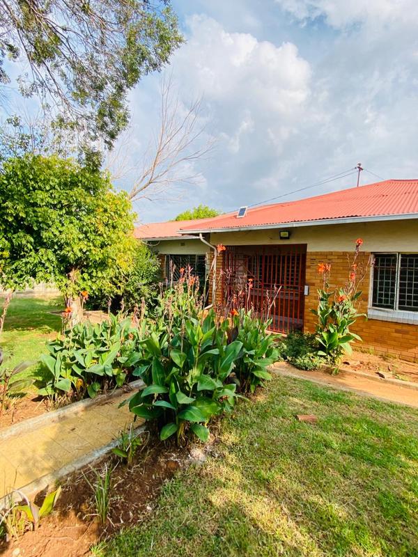 To Let 3 Bedroom Property for Rent in Primrose East Gauteng