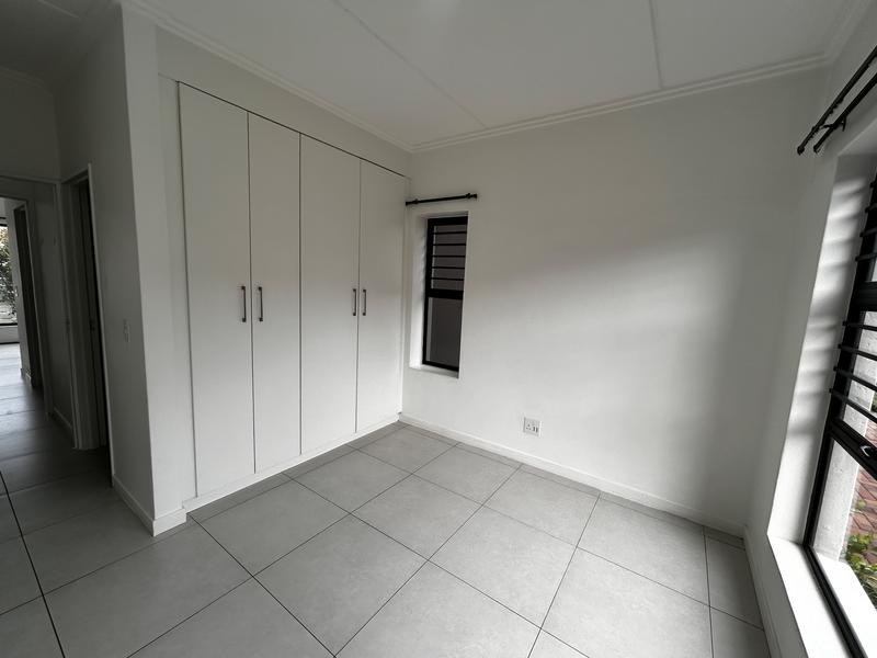 To Let 2 Bedroom Property for Rent in Beverley Gauteng