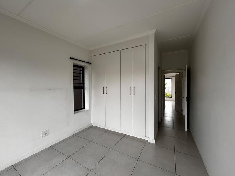 To Let 2 Bedroom Property for Rent in Beverley Gauteng