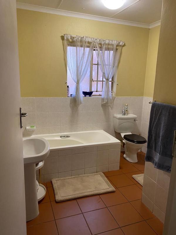 2 Bedroom Property for Sale in Highveld Gauteng