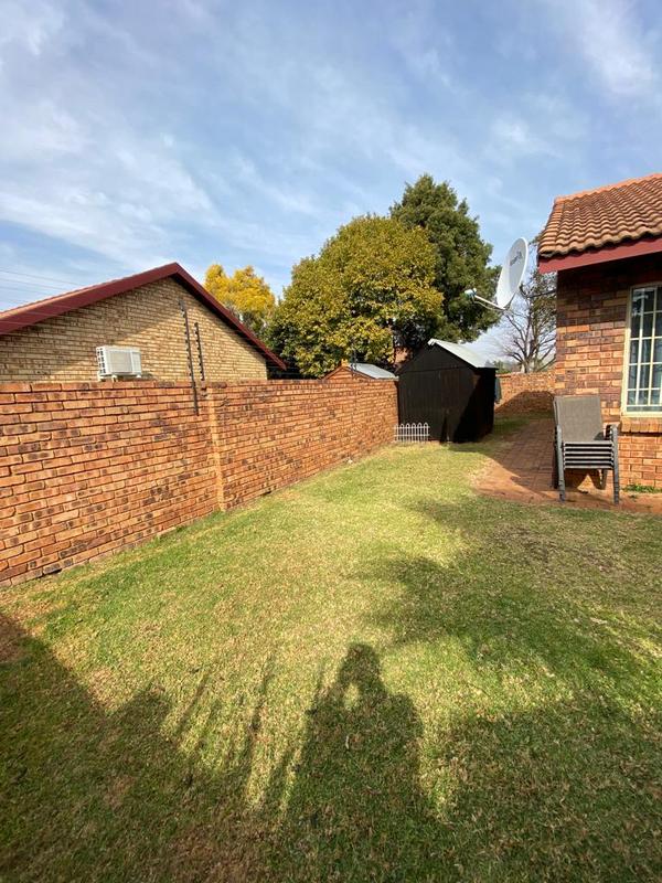 2 Bedroom Property for Sale in Highveld Gauteng