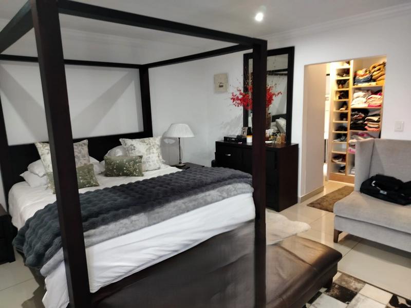 5 Bedroom Property for Sale in Amberfield Heights Gauteng