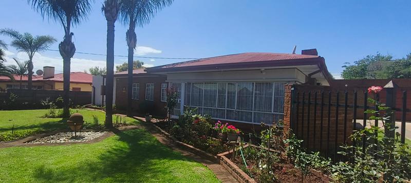 3 Bedroom Property for Sale in West Park Gauteng