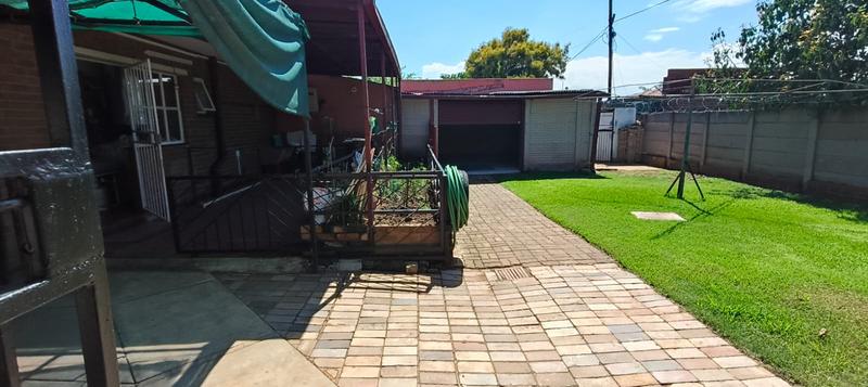 3 Bedroom Property for Sale in West Park Gauteng
