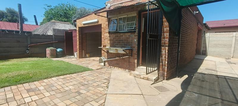 3 Bedroom Property for Sale in West Park Gauteng