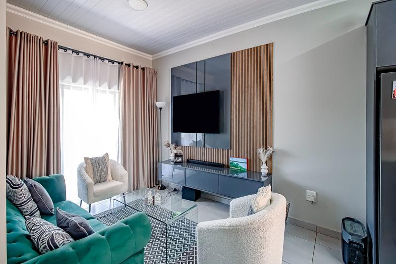 2 Bedroom Property for Sale in Annlin Gauteng