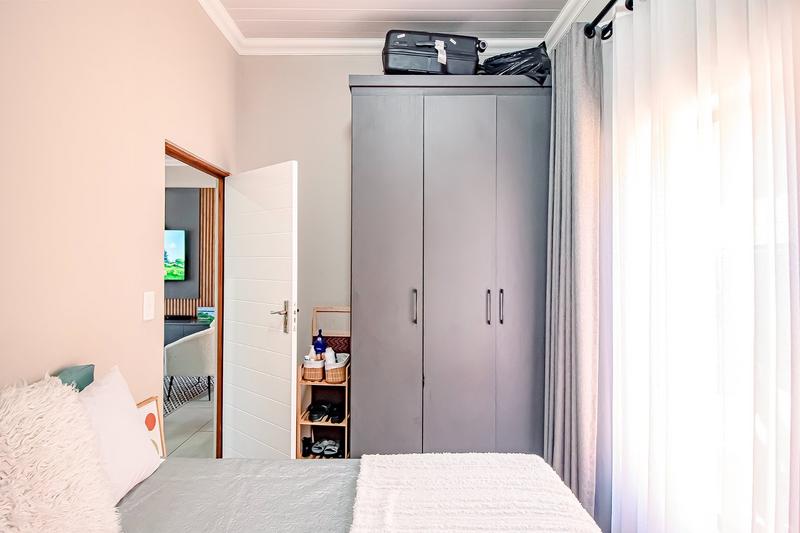 2 Bedroom Property for Sale in Annlin Gauteng