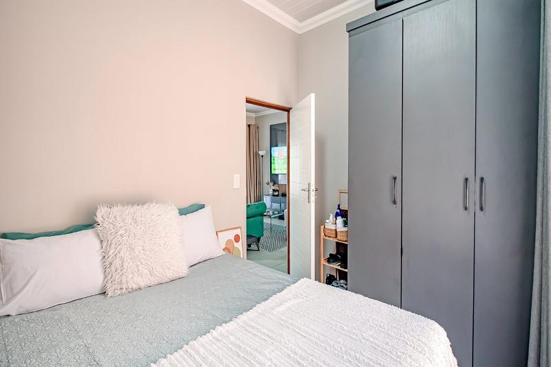 2 Bedroom Property for Sale in Annlin Gauteng