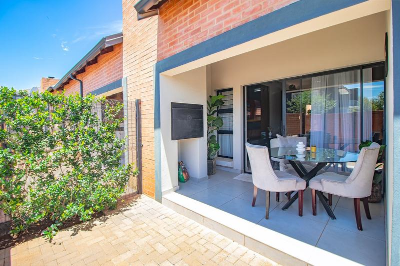 2 Bedroom Property for Sale in Annlin Gauteng