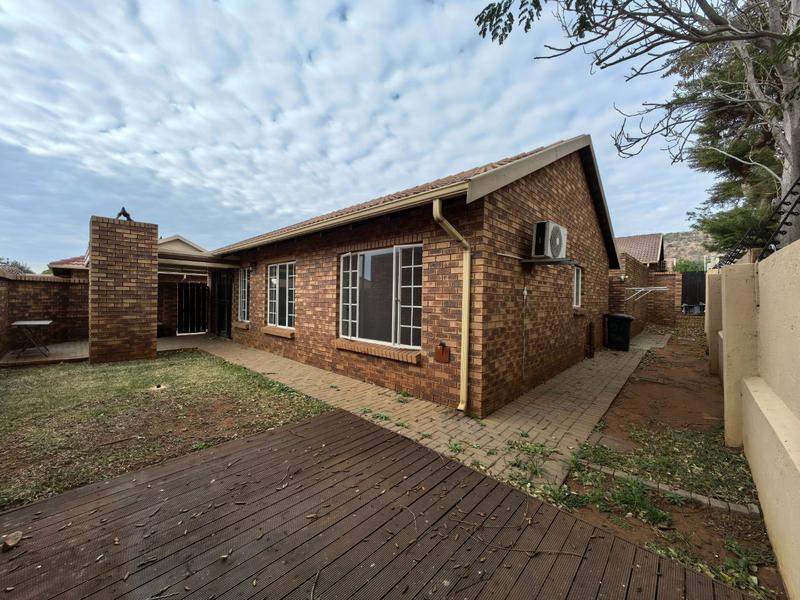 3 Bedroom Property for Sale in Magalieskruin Gauteng