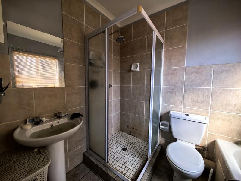 3 Bedroom Property for Sale in Magalieskruin Gauteng