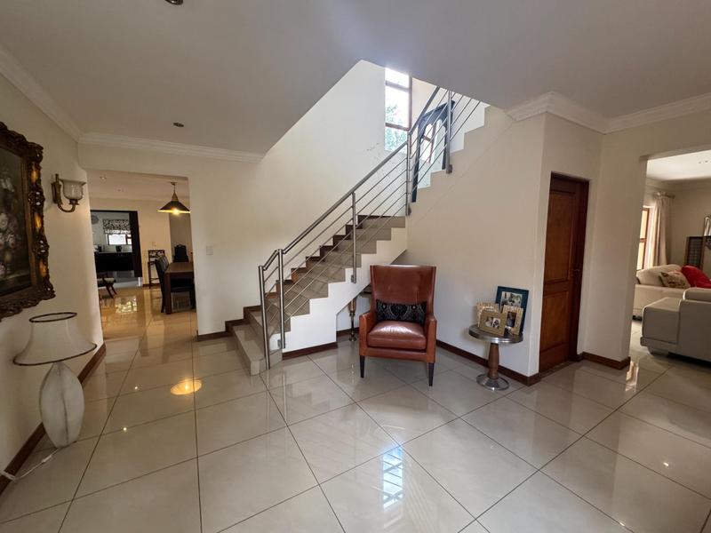 To Let 5 Bedroom Property for Rent in Midfield Estate Gauteng