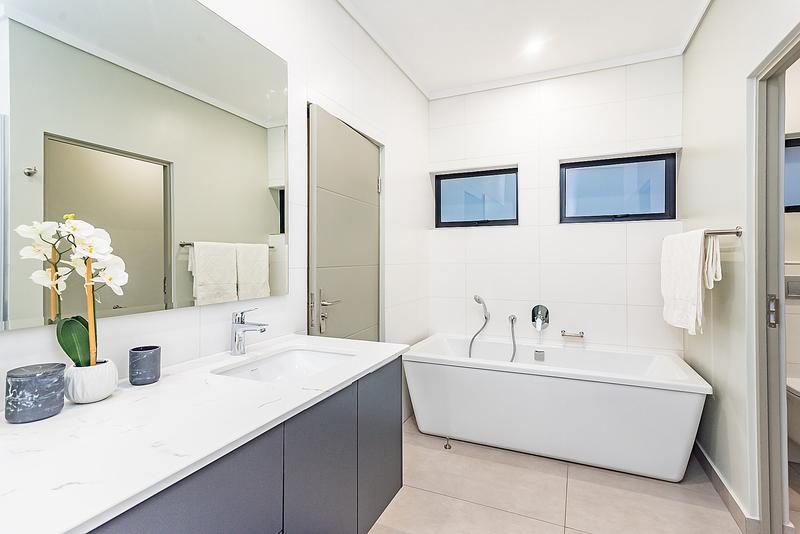 To Let 3 Bedroom Property for Rent in Ascend to Midstream Gauteng