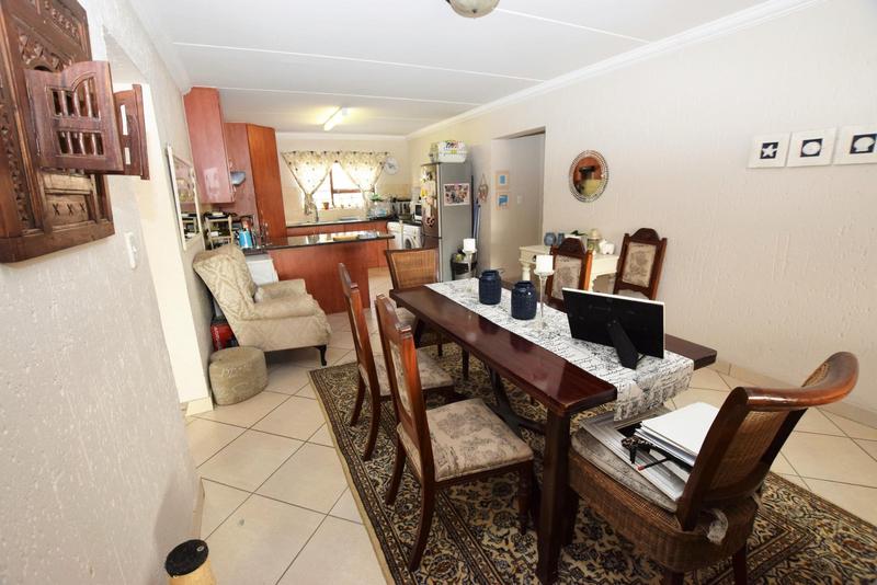 2 Bedroom Property for Sale in Paulshof Gauteng