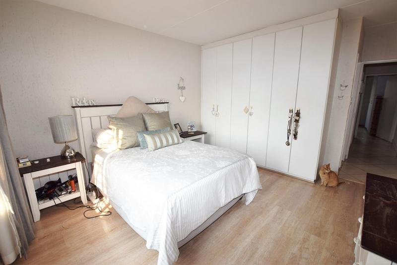 2 Bedroom Property for Sale in Paulshof Gauteng