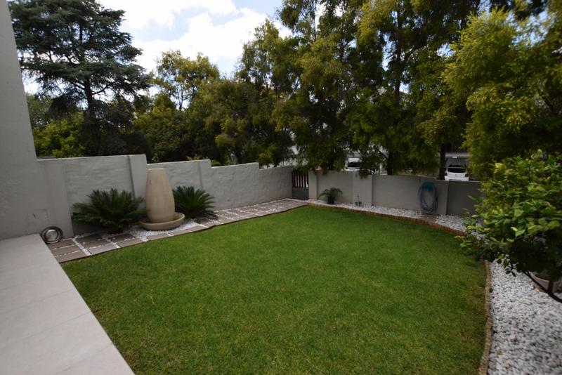 2 Bedroom Property for Sale in Paulshof Gauteng