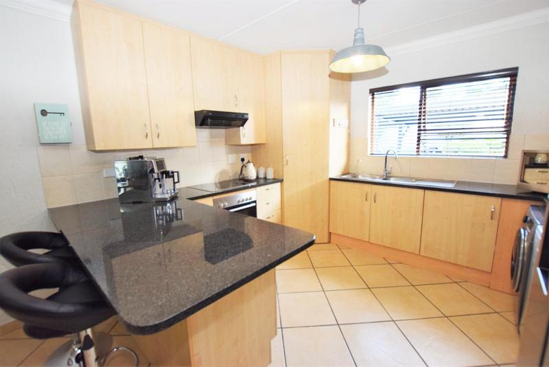 2 Bedroom Property for Sale in Paulshof Gauteng