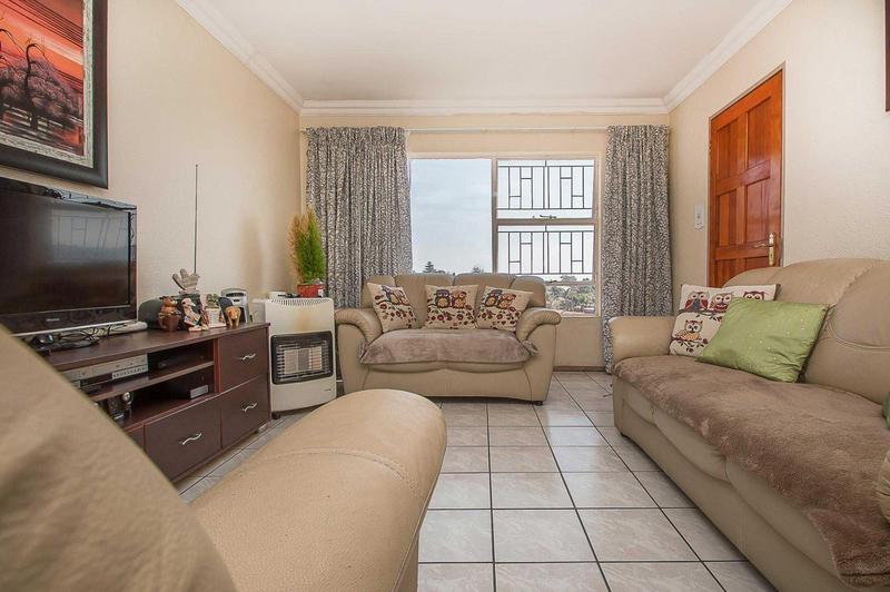 2 Bedroom Property for Sale in Wilro Park Gauteng