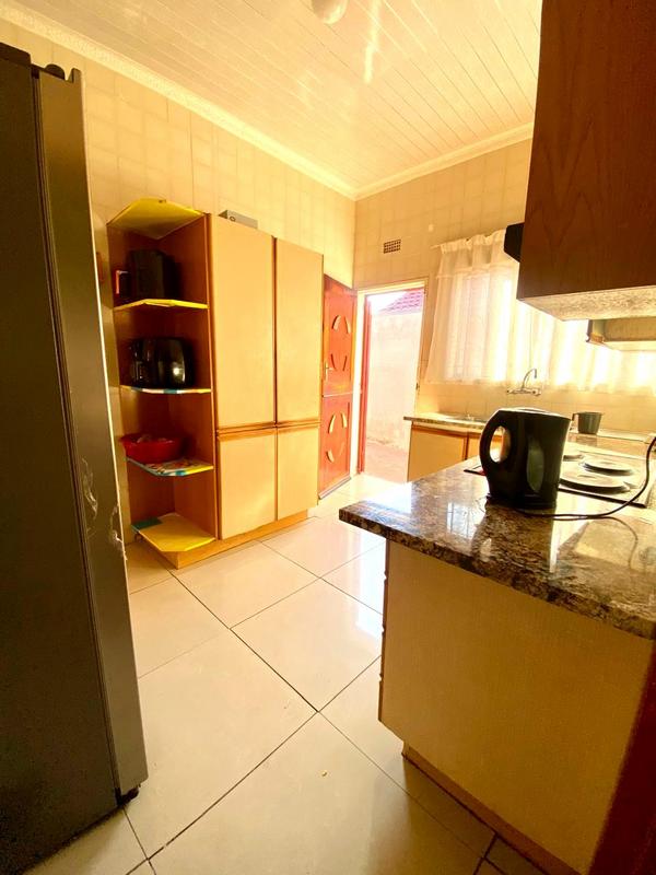 To Let 3 Bedroom Property for Rent in Mohlakeng Gauteng