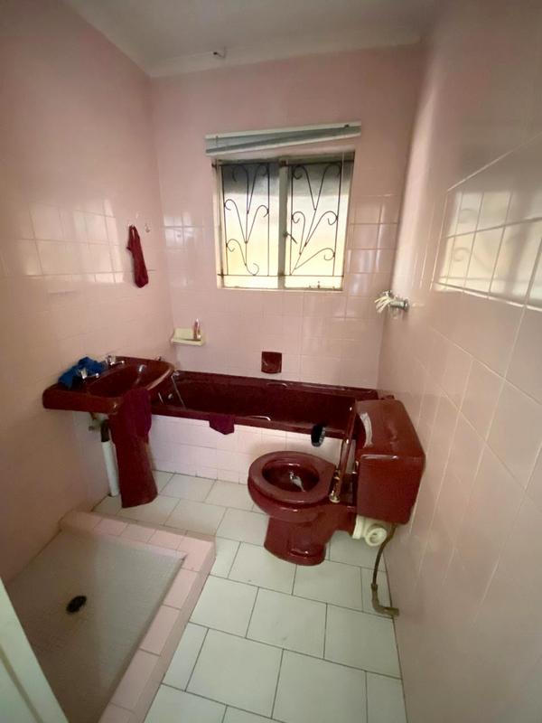To Let 3 Bedroom Property for Rent in Mohlakeng Gauteng