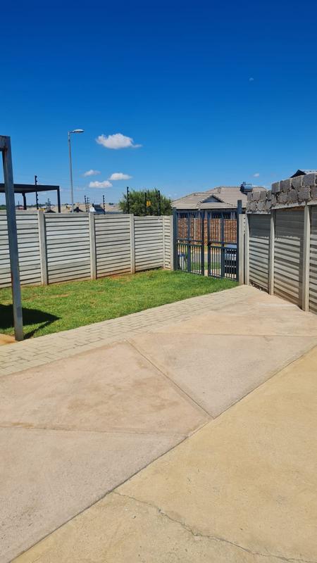 2 Bedroom Property for Sale in Mindalore Gauteng