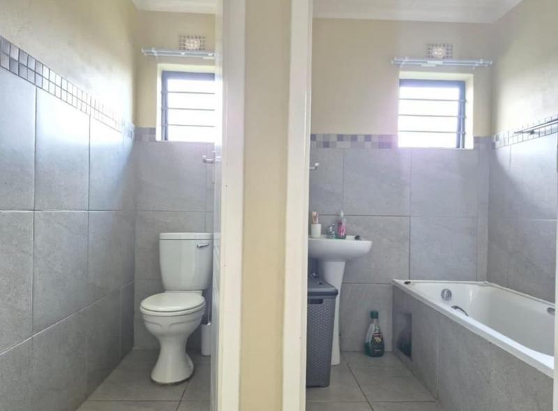 2 Bedroom Property for Sale in Mindalore Gauteng