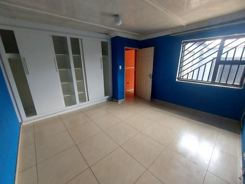 3 Bedroom Property for Sale in Protea Garden Gauteng