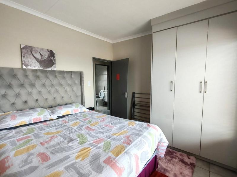 2 Bedroom Property for Sale in Witpoortjie Gauteng