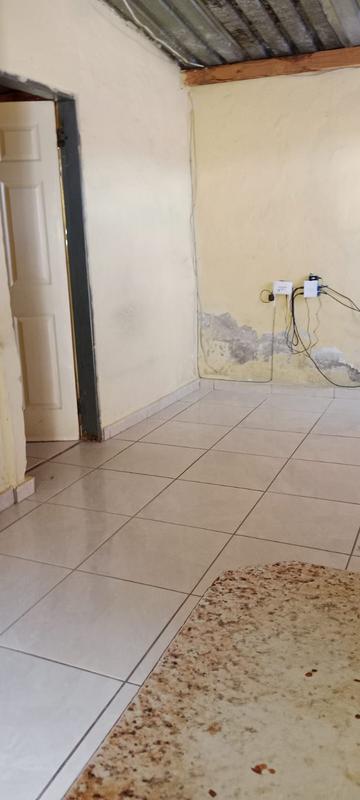 To Let 2 Bedroom Property for Rent in Daveyton Gauteng