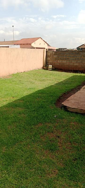 2 Bedroom Property for Sale in Vosloorus Ext 8 Gauteng