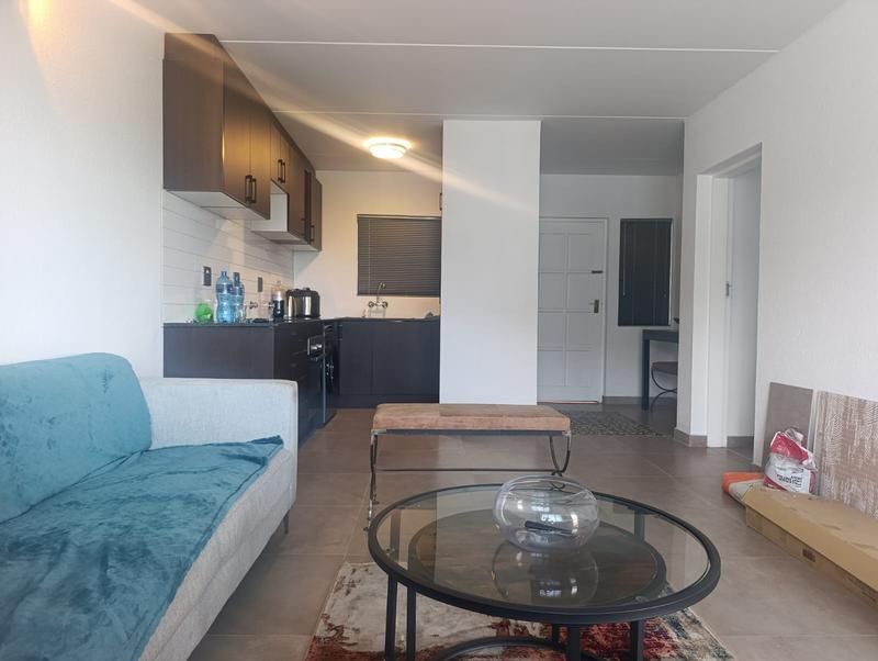 1 Bedroom Property for Sale in Bedfordview Gauteng