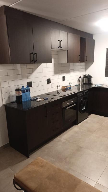 1 Bedroom Property for Sale in Bedfordview Gauteng