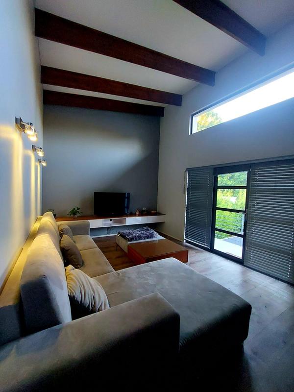 To Let 1 Bedroom Property for Rent in Bedfordview Gauteng