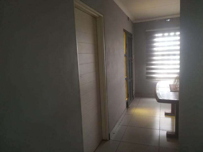 2 Bedroom Property for Sale in Katlehong South Gauteng