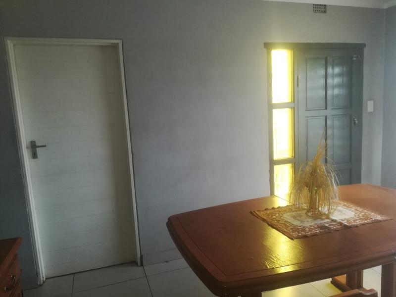 2 Bedroom Property for Sale in Katlehong South Gauteng