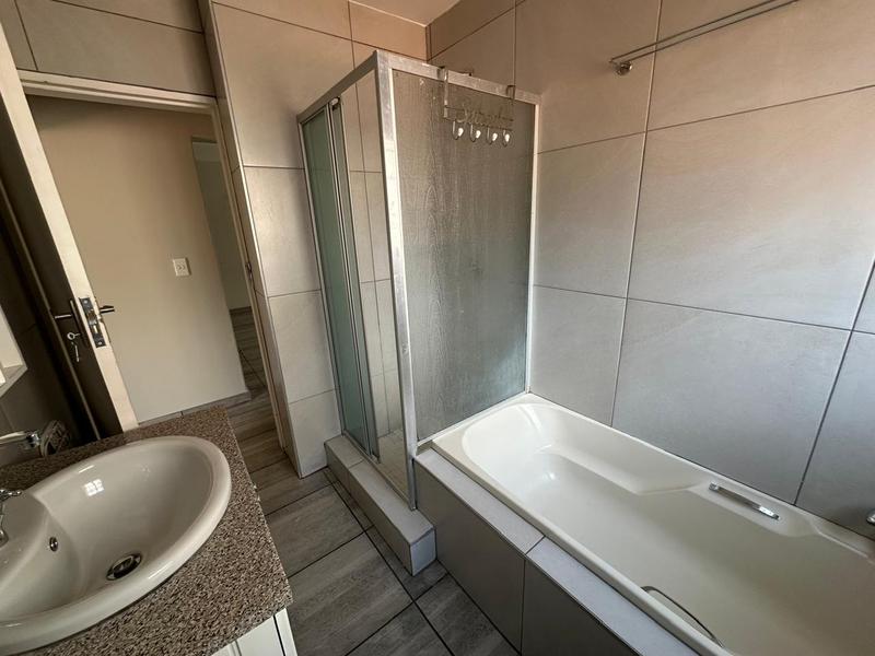 2 Bedroom Property for Sale in Lambton Gauteng