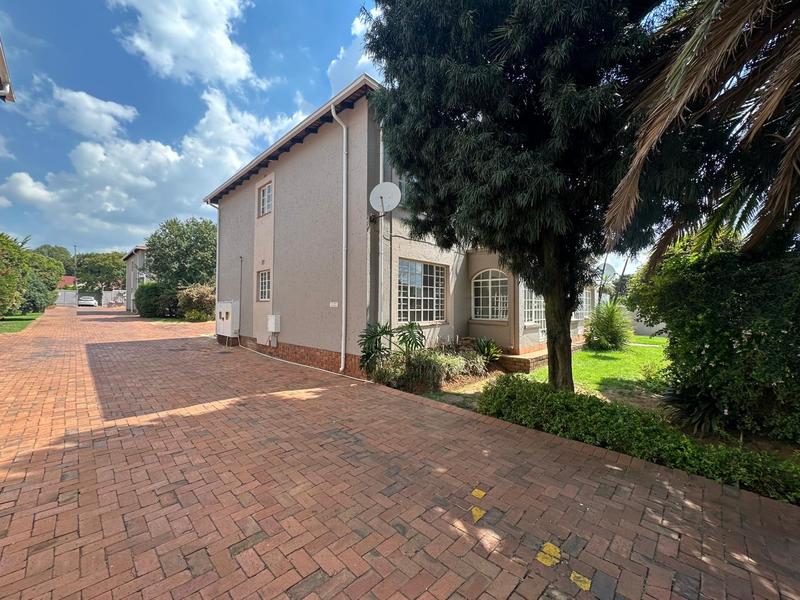 2 Bedroom Property for Sale in Lambton Gauteng
