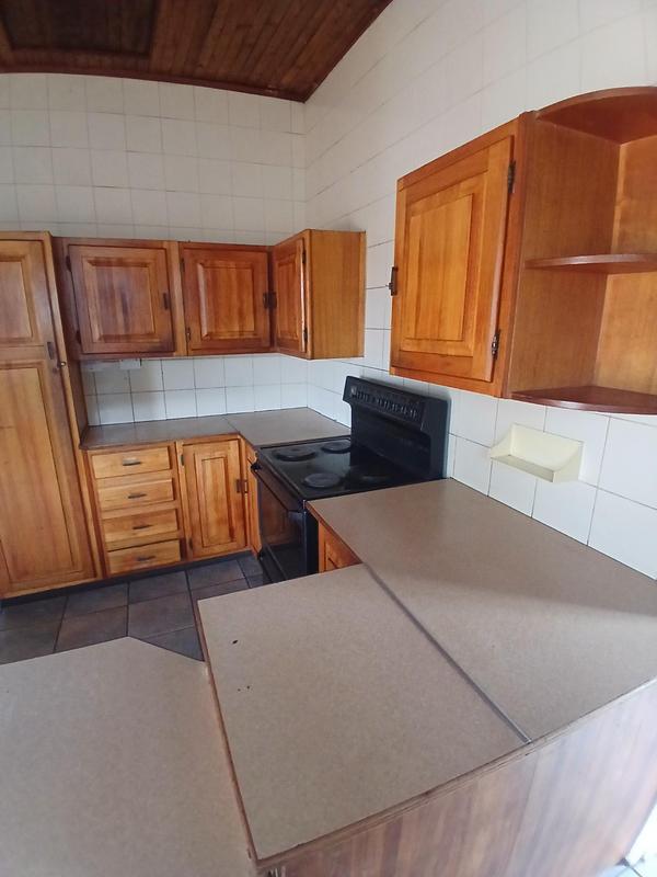 5 Bedroom Property for Sale in Casseldale Gauteng
