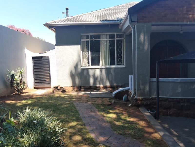 4 Bedroom Property for Sale in Kensington Gauteng