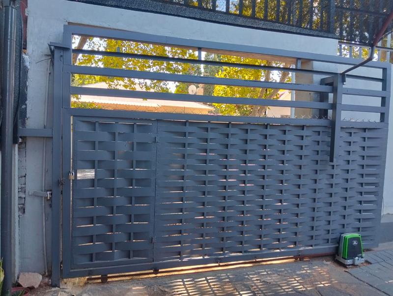 4 Bedroom Property for Sale in Kensington Gauteng