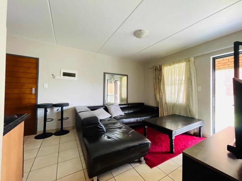2 Bedroom Property for Sale in Olifantsvlei Gauteng