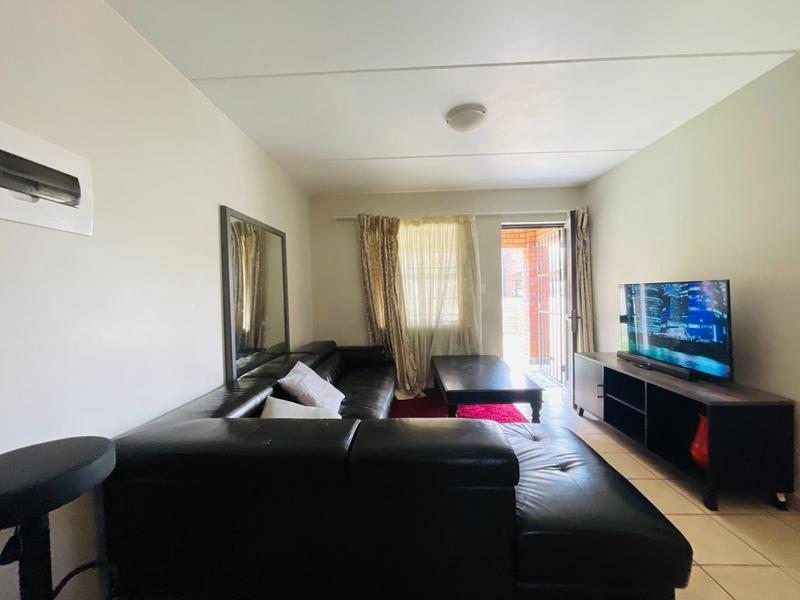 2 Bedroom Property for Sale in Olifantsvlei Gauteng