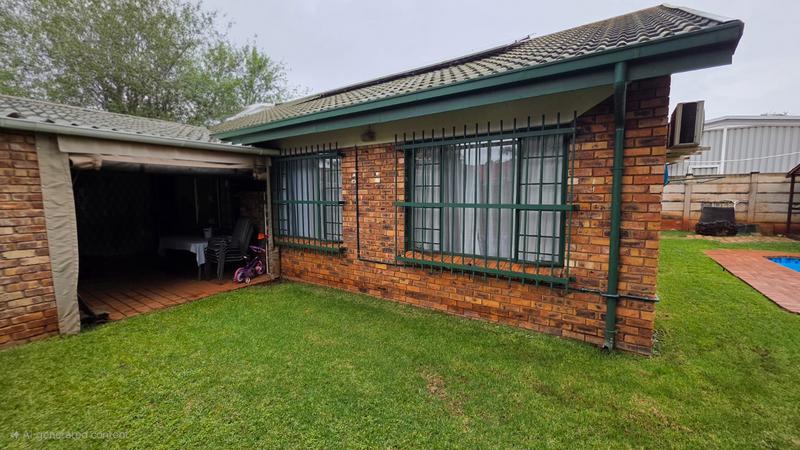 4 Bedroom Property for Sale in Doornpoort Gauteng