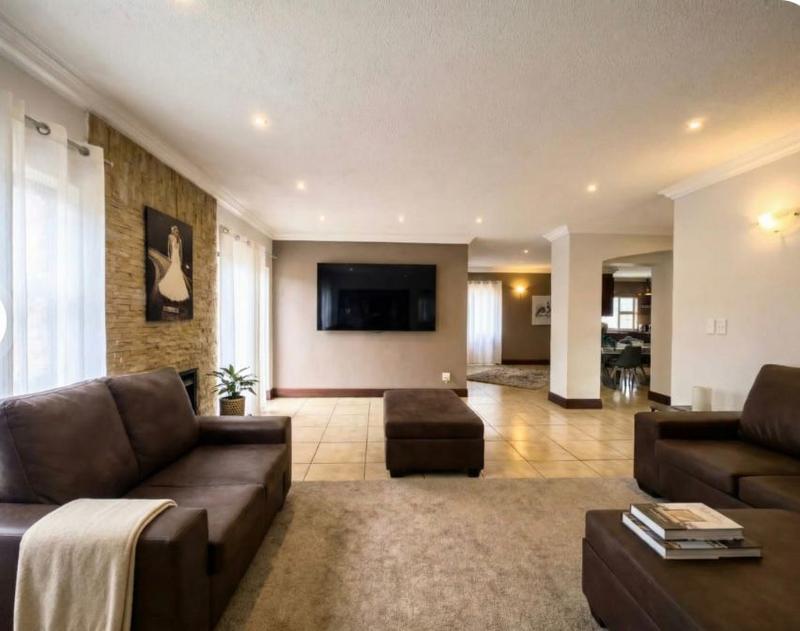 4 Bedroom Property for Sale in Zambezi Country Estate Gauteng