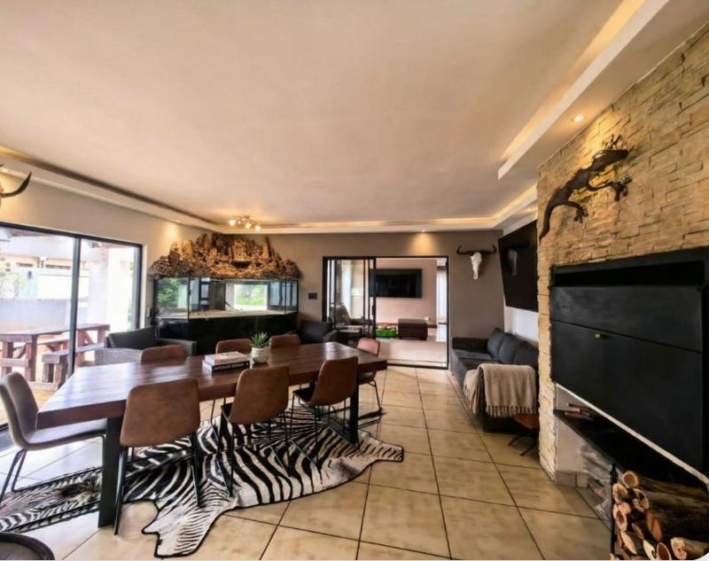 4 Bedroom Property for Sale in Zambezi Country Estate Gauteng