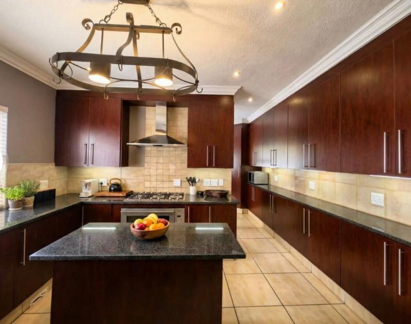 4 Bedroom Property for Sale in Zambezi Country Estate Gauteng