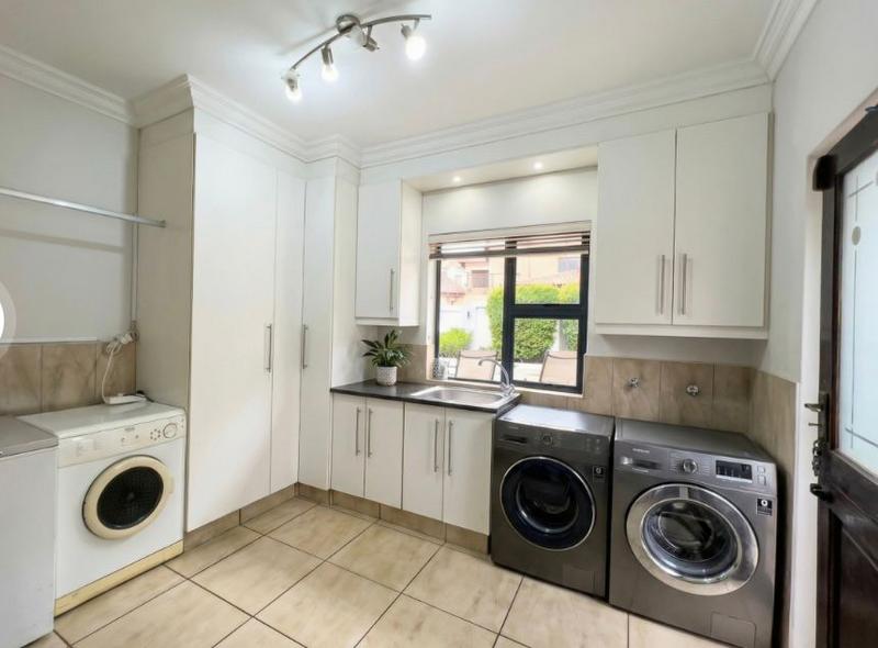 4 Bedroom Property for Sale in Zambezi Country Estate Gauteng