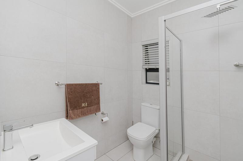 2 Bedroom Property for Sale in Beverley Gauteng