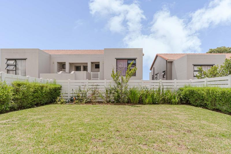 2 Bedroom Property for Sale in Beverley Gauteng